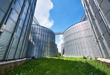 Aerobic vs Anaerobic Digestion feature image